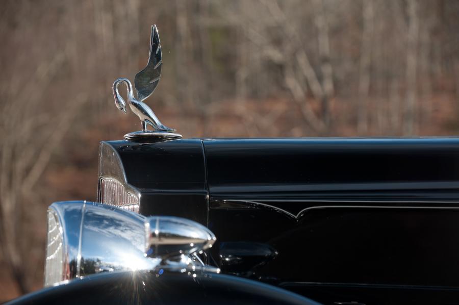  Packard Twelve Coupe Roadster 1933 года  (фото 18 из 51)